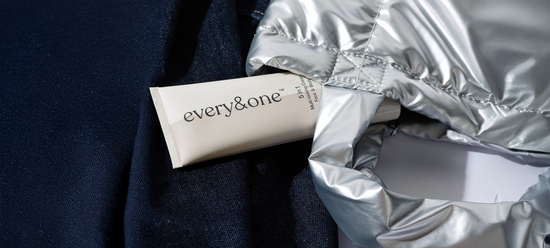 Skincare for ski trips: how every&one protects sensitive skin in cold climates